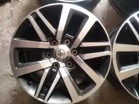 Velg TOYOTA fortuner Vrz ring 18