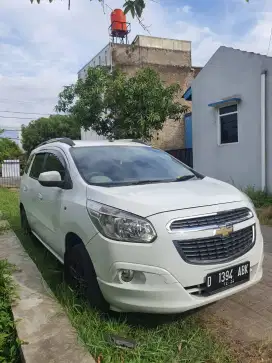 Chevrolet Spin LTZ AT 2013
Putih mulus bersih Matic Mobil cakep