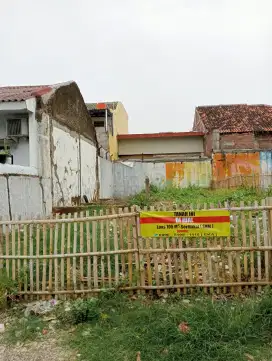 DI JUAL TANAH (TANPA PERANTARA) DEKAT MASJID DI KOMPLEK BCA CIREBON