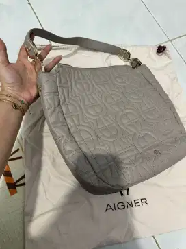 Tas Aigner abu ori