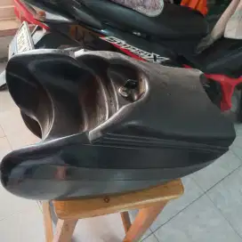 Bagasi motor tengah masih mulus