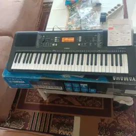 Yamaha PSR - E 363 bekas