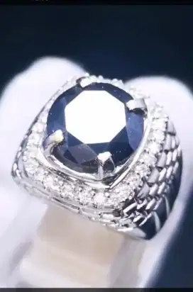 Cincin batu permata