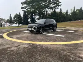 Hyundai Creta Style Hitam 2023 Bensin