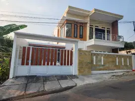 VILLA MURAH DAN ASRI DEKAT PELABUHAN RATU