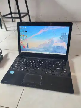 Laptop toshiba core i3 ssd 128gb ram 4gb normal semua mulus