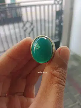 Cincin batu bacan