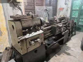 Mesin Bubut bekas CW62328 (dinamo 1,5 kw) sidoarjo