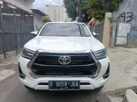 Hilux V 4x4 at 2022