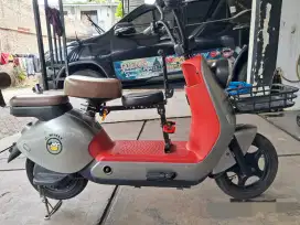 SEPEDA LISTRIK UWINFLY MASIH GARANSI