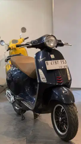 PIAGGIO VESPA MATIC PRIMAVERA IGET TERMURAH BERGARANSI ( BISA KREDIT )