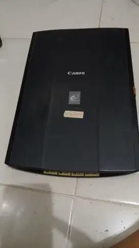 Scanner canon lide 100