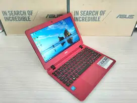 Notebook Acer ES1-132 Harga Murah