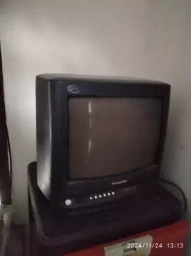 Tv tabung Panasonic14 inch masih hidup