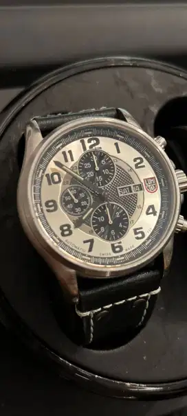 Jam tangan Original LuMiNoX Valjoux Field Chronograph 1860 Series