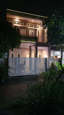 Dijual Rumah pribadi SHM, 2 lantai