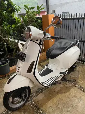 Vespa Primavera