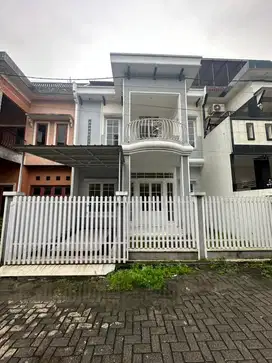 RUMAH MURAH DALAM KOMPLEK DEKAT MALL MANHATTAN MEDAN SUNGGAL