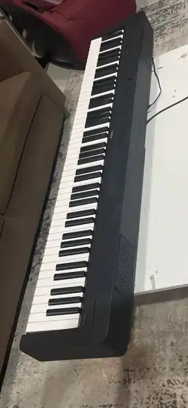 Piano Digital Yamaha P145