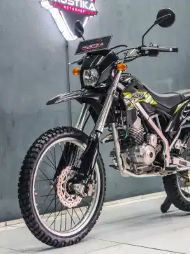 Termurah dp 1jtan!! Kawasaki klx bf 150 th 2019  nopol S pajak baru