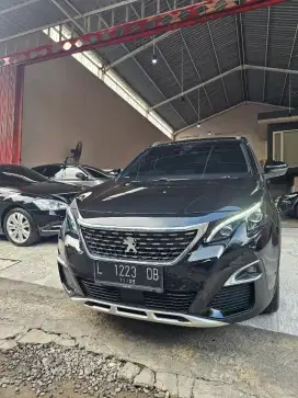 Peugeot 5008 Allure Plus 2020 LIKE NEW CAR km 10rb