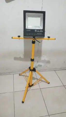 Jual lampu LED dan tripotnya