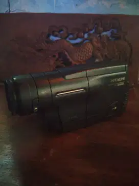 Handycam hitachi tanpa batrai
