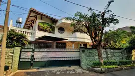 Dijual Rumah Tinggal SHM Lokasi Perum Permata Hijau Jakarta Selatan