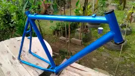 sepeda gunung frame klasik polygon extrada