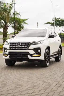 New Toyota Fortuner 2.8 GR Sport 2023