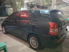 Toyota Wish 2003 Bensin