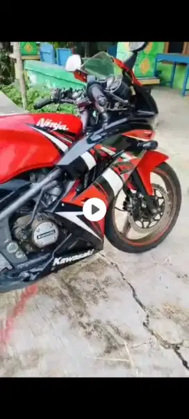 di jual kawasaki Ninja. 2014 se pajk plat Baru istimewa