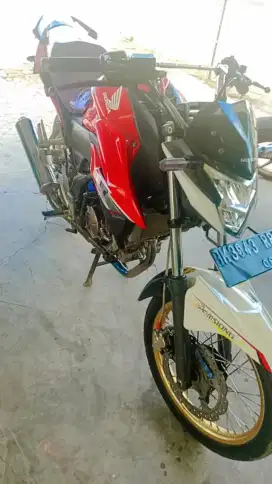 Di jual motor CBR bisa nego