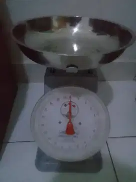 Dijual timbangan 20kg kondisi masih bagus normal dijual aja