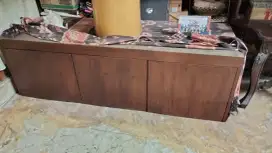 Lemari penyimpanan