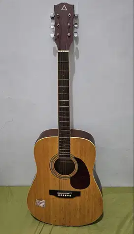 Gitar Akustik Merek Anderson