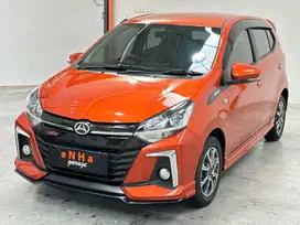 Km 20rb.. Daihatsu AYLA 1.2 R Deluxe A/T 2021.. eNHa garage Semarang..