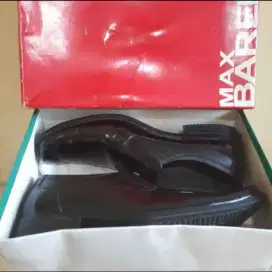 Sepatu Hitam Kantor Max Barens Original Size 43