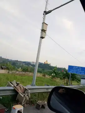 Mencari pekerjaan nginep boleh