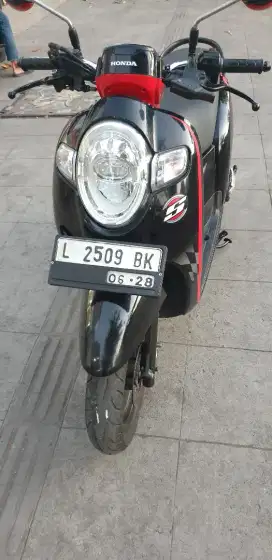 Scoopy sporty th 2018 mulus pjk baru plat 2028