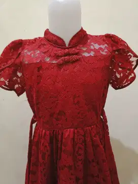 Dress merah anak