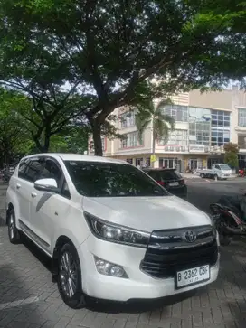 [Jual cepat] Toyota Innova V AT bensin TH 2015