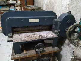 Pemotong kertas