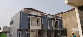 Di Jual Rumah Mewah 4 kamar di Pisangan Baru