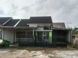 DIJUAL RUMAH SIAP HUNI KOMPLEK GREEN FLOWERS SEMATANG BORANG PALEMBANG