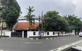 Rumah Murah Investasi Pintar, Lokasi Premium di Jl Darmawangsa Jakarta