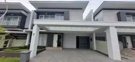 DISEWAKAN RUMAH PASADENA