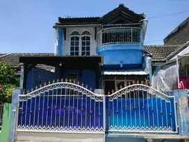 Disewakan rumah 2lantai di perumahan Cincin permata indah, bandung