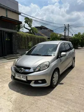 Jual mobilio second