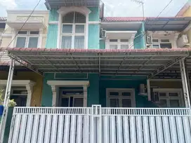 Rumah di Komplek Calista city Jalan Pungguk Ringroad Manhattan